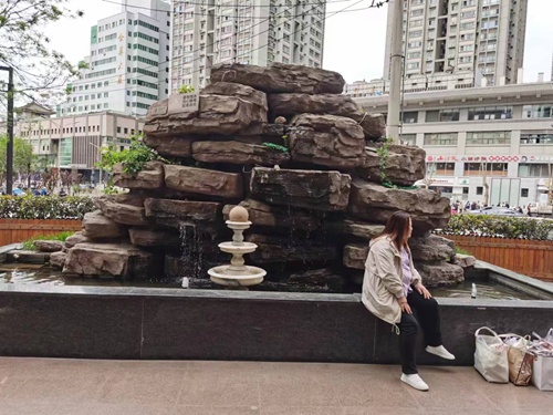 枣庄蜜桃视频成人APP假山